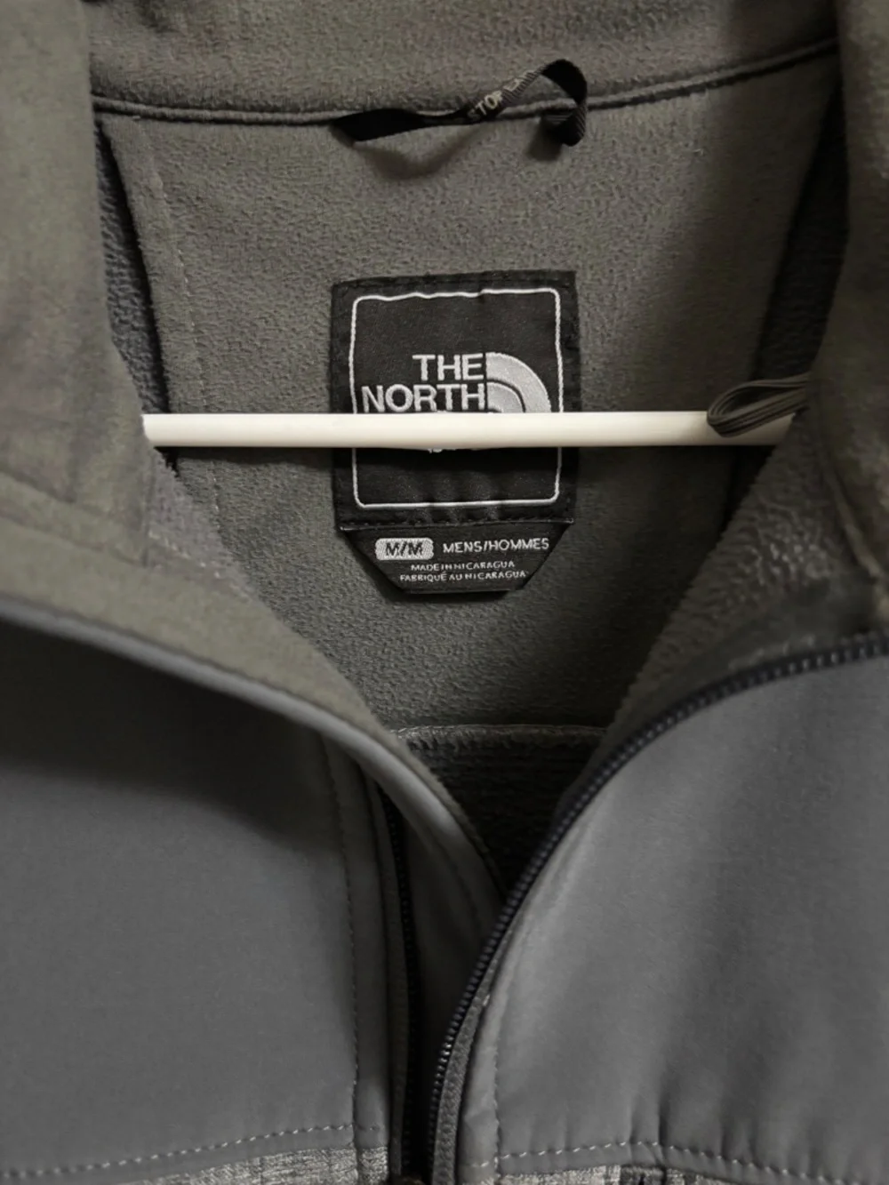 The North Face men’s two-tone soft-shell jacket